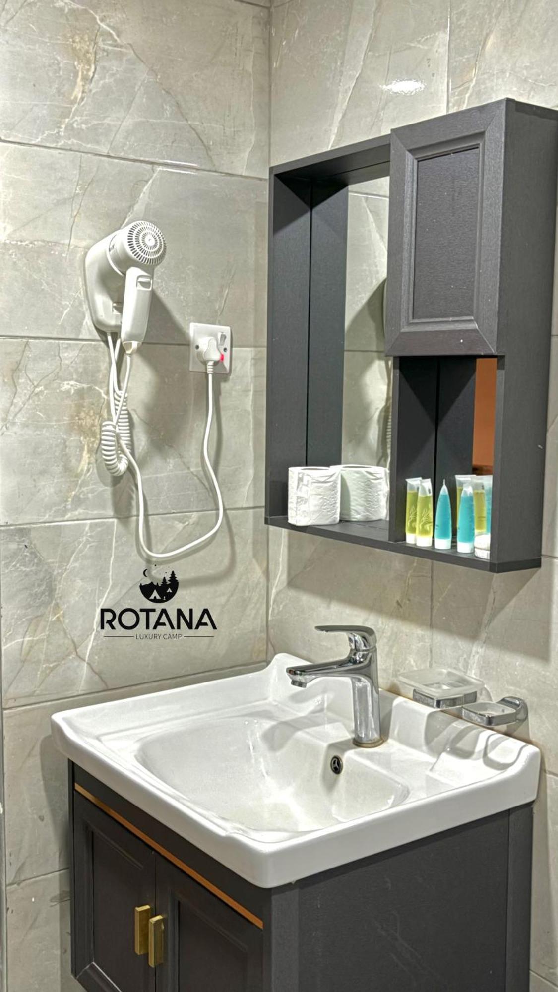 Rotana Luxury Camp 호텔 와디럼 외부 사진
